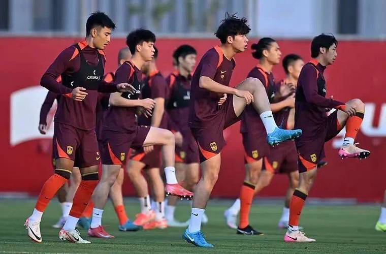 港彩二四六天天好资料和国足出征印尼大名单与国足 印尼